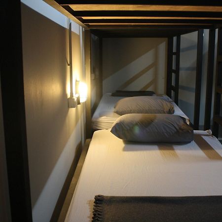 The Mixx Hostel Бангкок Экстерьер фото