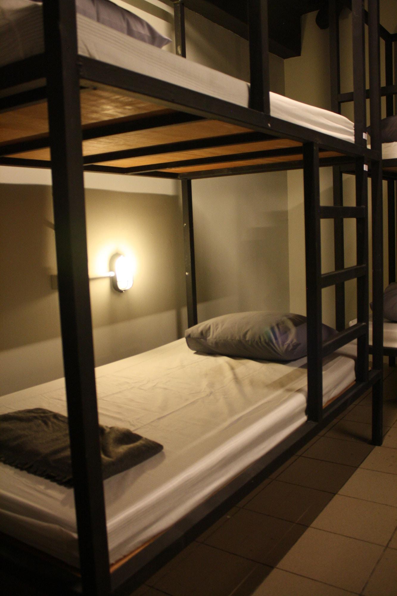 The Mixx Hostel Бангкок Экстерьер фото